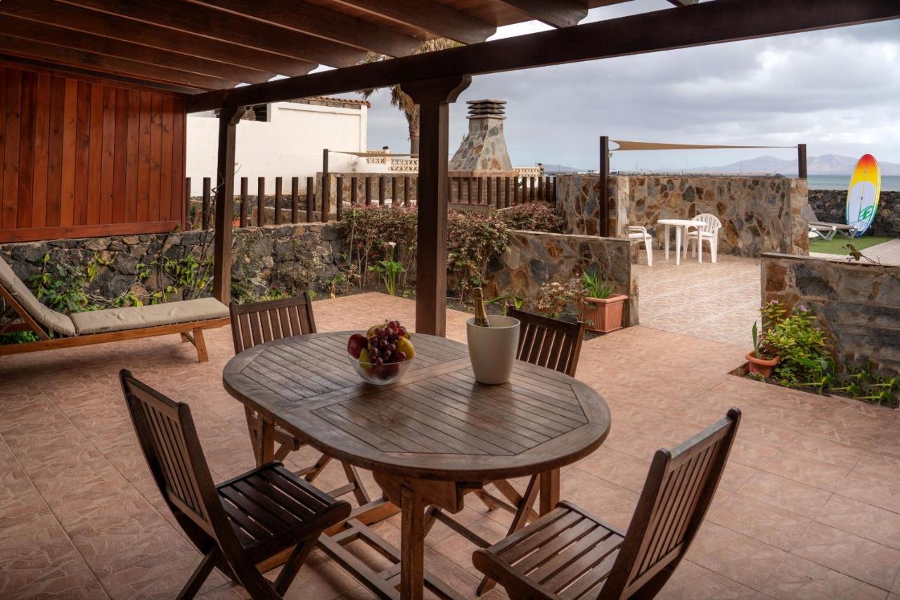 Villa Marina II Beachfront Corralejo By Holidays Home Exterior photo