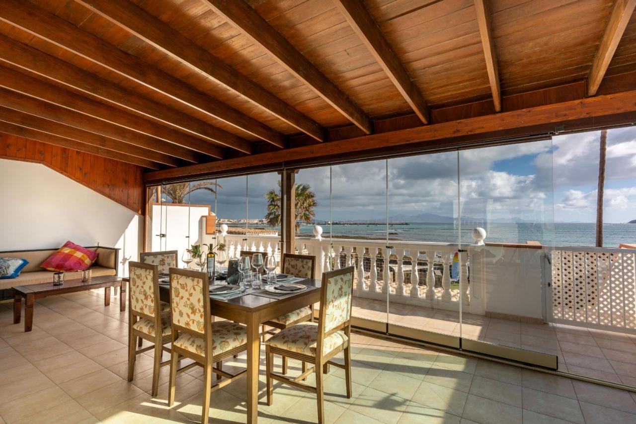 Villa Marina II Beachfront Corralejo By Holidays Home Exterior photo