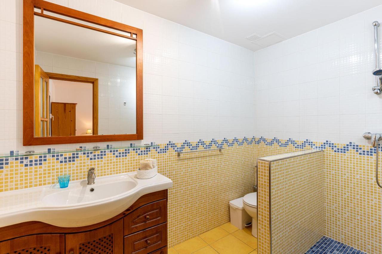Villa Marina II Beachfront Corralejo By Holidays Home Exterior photo