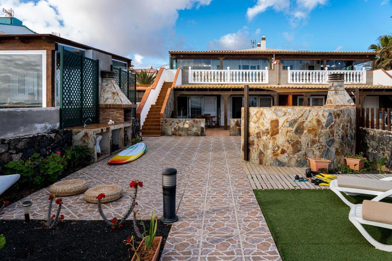 Villa Marina II Beachfront Corralejo By Holidays Home Exterior photo