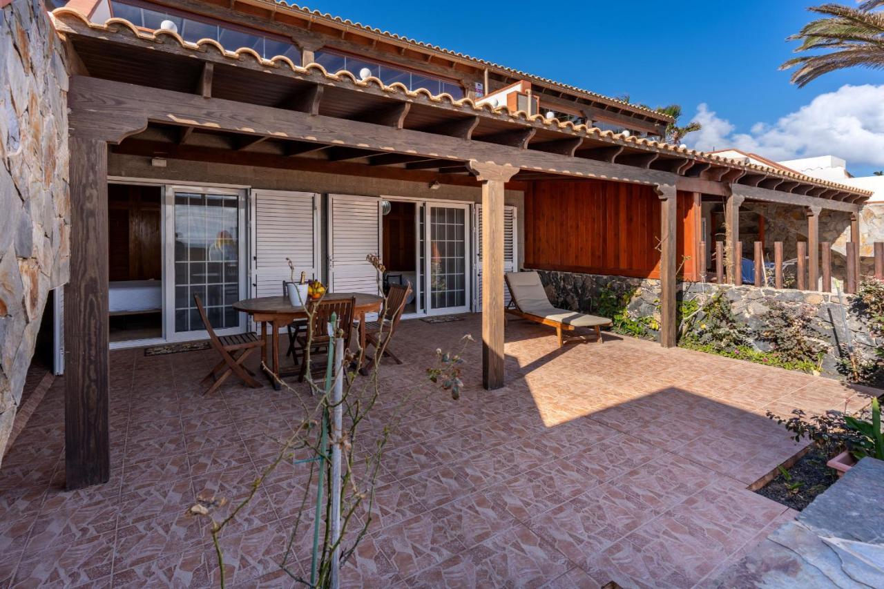Villa Marina II Beachfront Corralejo By Holidays Home Exterior photo