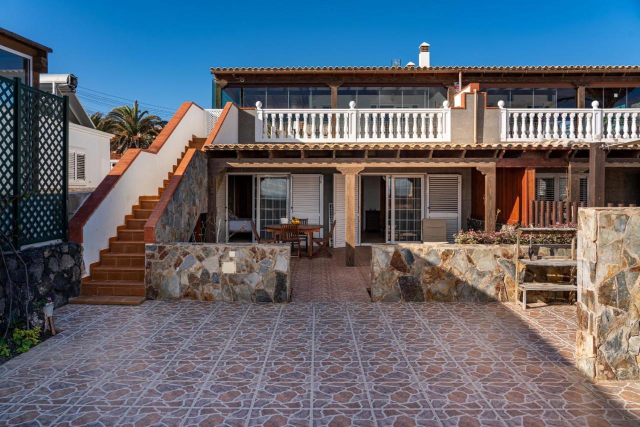 Villa Marina II Beachfront Corralejo By Holidays Home Exterior photo